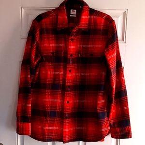 Levis women's flannel sz L, great condition, black, red, white.